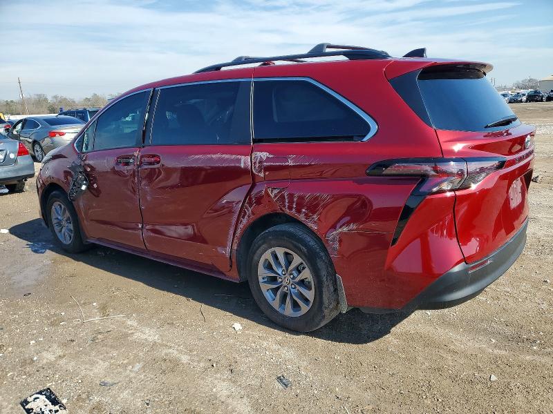 Photo 2 from auction – 2024 TOYOTA SIENNA with VIN 5TDKRKEC8RS218937