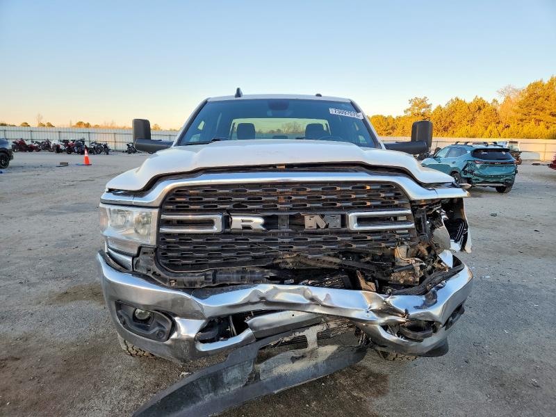 Photo 5 from auction – 2022 RAM 2500 with VIN 3C6UR5DL7NG298114