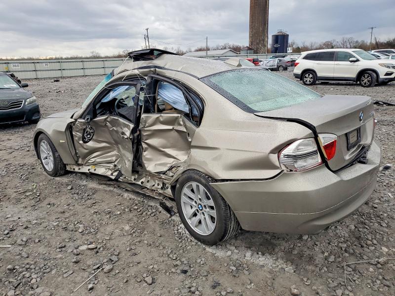 Photo 2 from auction – 2007 BMW 328 with VIN WBAVA33547KX81936