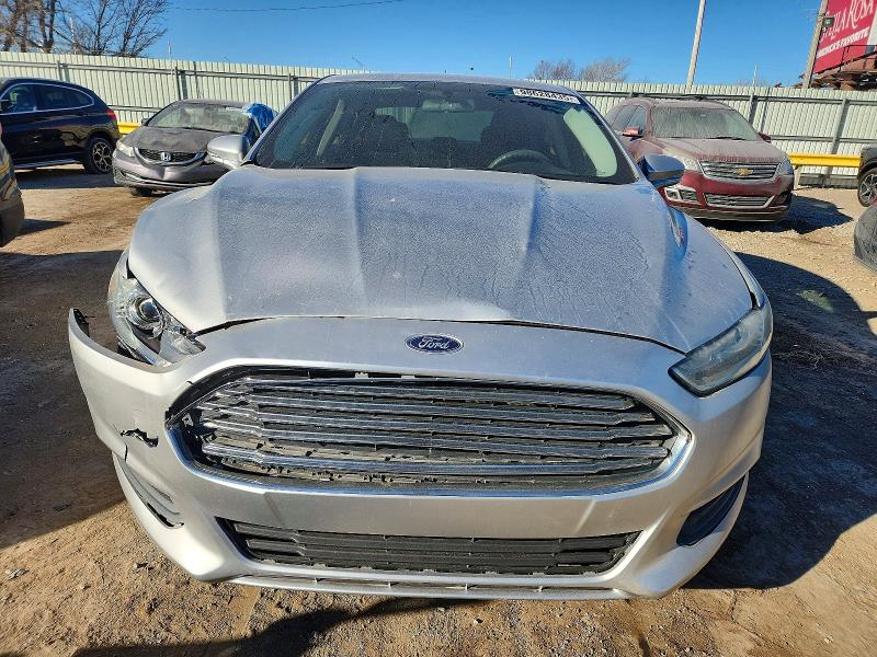 Photo 5 from auction – 2013 FORD FUSION SE with VIN 3FA6P0H70DR304447