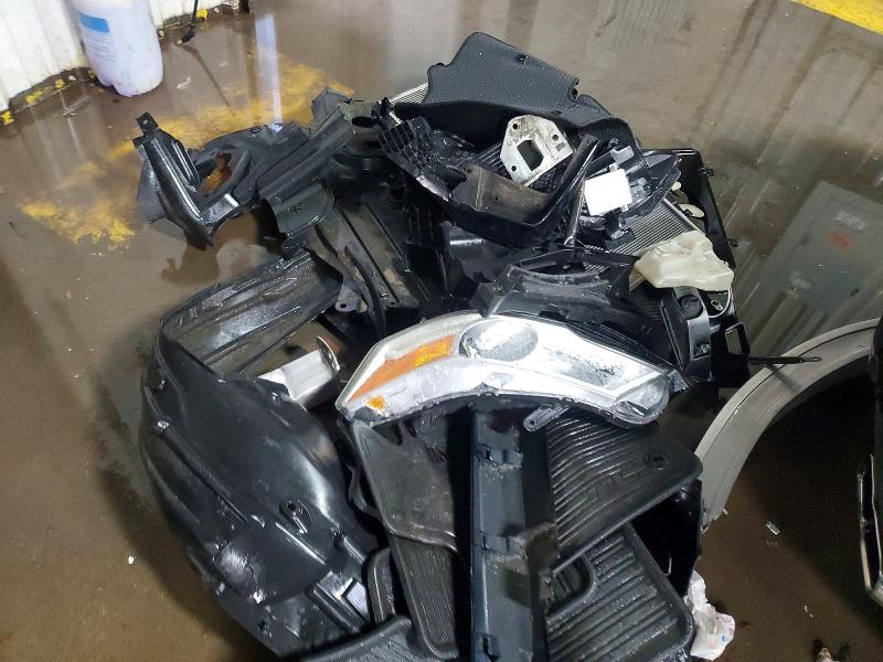 Photo 12 from auction – 2010 ACURA TL with VIN 19UUA9F58AA003697