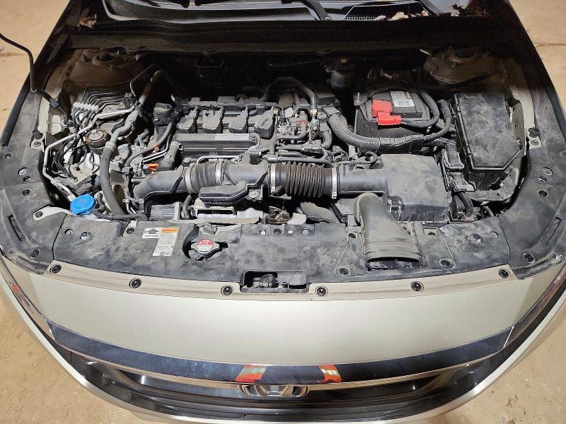 Photo 11 from auction – 2018 HONDA ACCORD LX with VIN 1HGCV1F19JA257675
