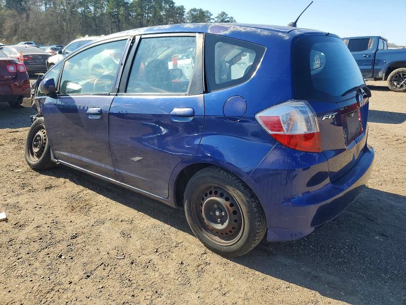 Photo 2 from auction – 2013 HONDA FIT with VIN JHMGE8H38DC004779
