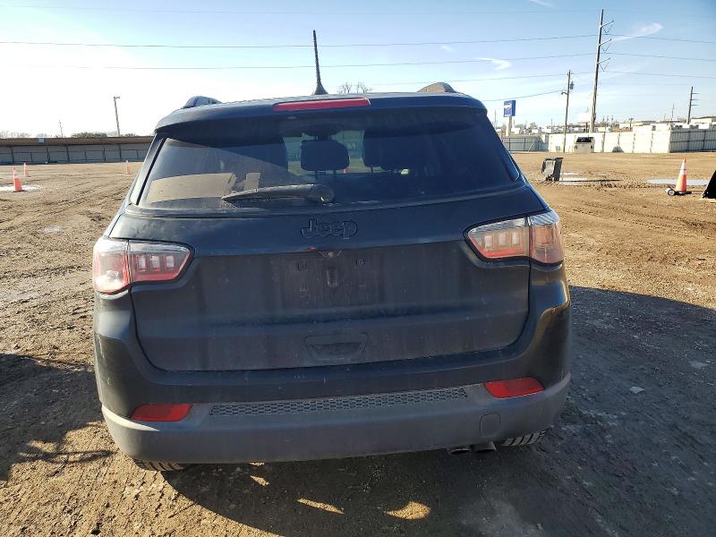 Photo 6 from auction – 2019 JEEP COMPASS with VIN 3C4NJCBB0KT715403