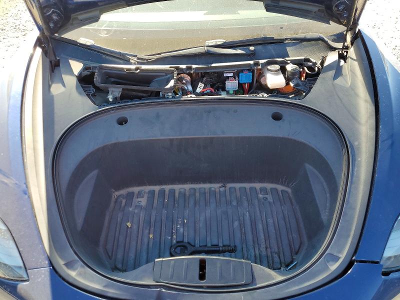 Photo 11 from auction – 2022 TESLA MODEL 3 with VIN 5YJ3E1EB1NF188017