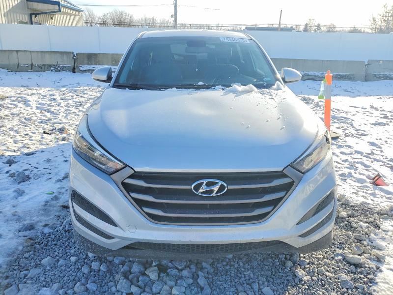 Photo 5 from auction – 2016 HYUNDAI TUCSON SE with VIN KM8J23A49GU238462