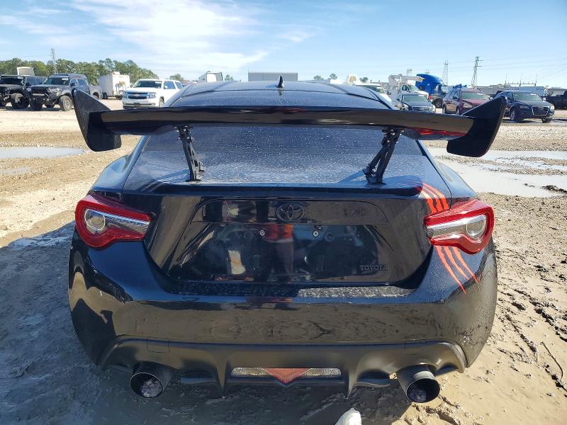 Photo 6 from auction – 2017 TOYOTA 86 BASE with VIN JF1ZNAA15H8702601