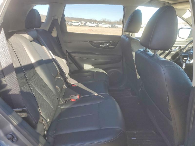 Photo 11 from auction – 2018 NISSAN ROGUE with VIN JN8AT2MTXJW469496