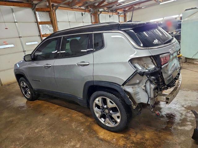Photo 2 from auction – 2019 JEEP COMPASS with VIN 3C4NJDCB9KT747450