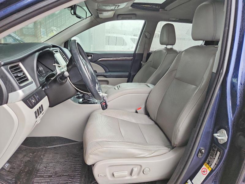 Photo 7 from auction – 2014 TOYOTA HIGHLANDER with VIN 5TDDCRFH1ES006310