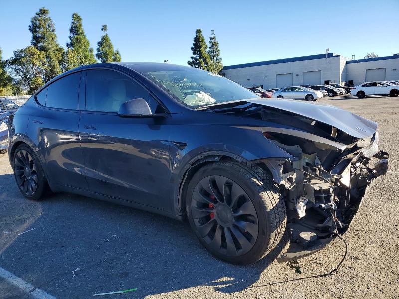 Photo 4 from auction – 2022 TESLA MODEL Y with VIN 7SAYGDEF0NF405984