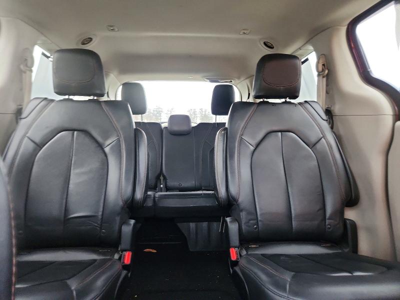 Photo 10 from auction – 2017 CHRYSLER PACIFICA with VIN 2C4RC1BG0HR739658