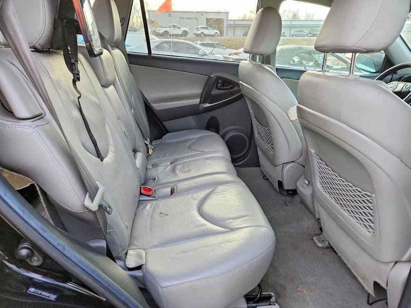 Photo 11 from auction – 2012 TOYOTA RAV4 LIMIT with VIN 2T3YF4DV0CW129497