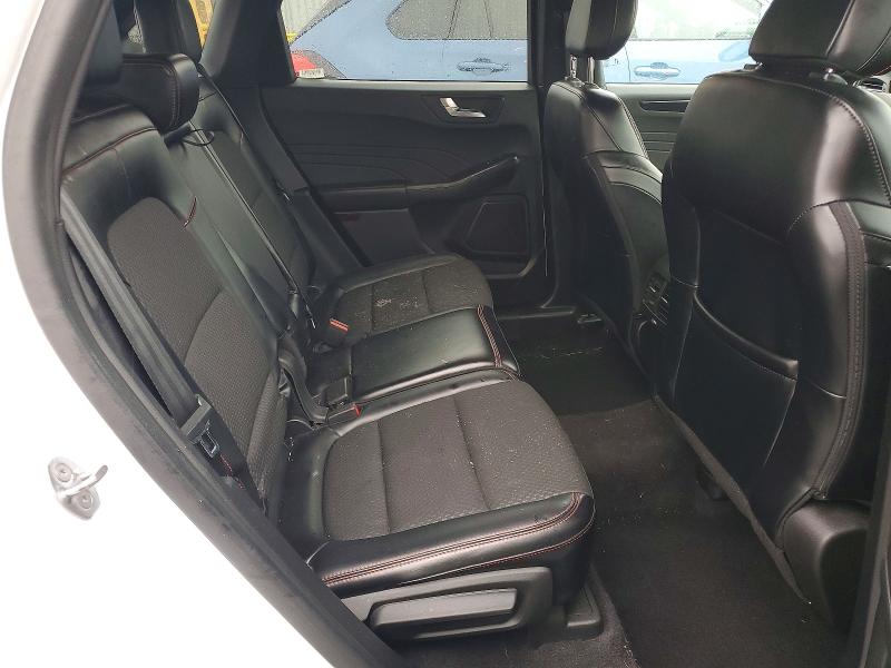 Photo 10 from auction – 2023 FORD ESCAPE with VIN 1FMCU9MN6PUA33059