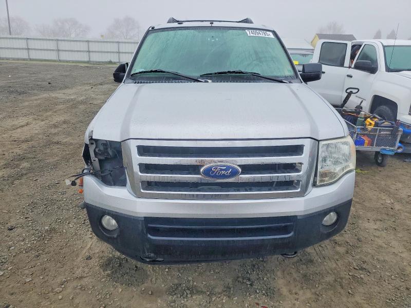 Photo 5 from auction – 2011 FORD EXPEDITION with VIN 1FMJU1G59BEF50654