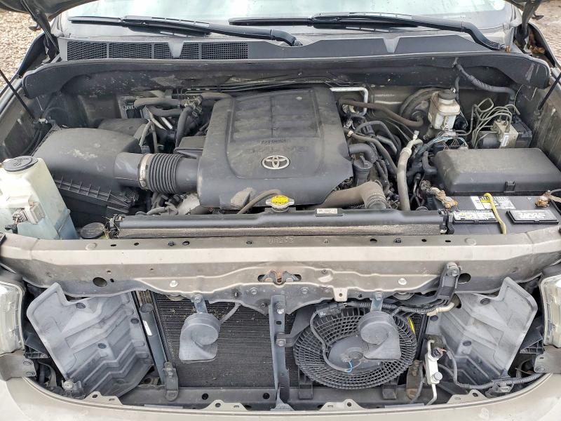 Photo 12 from auction – 2016 TOYOTA SEQUOIA SR with VIN 5TDBW5G1XGS146352