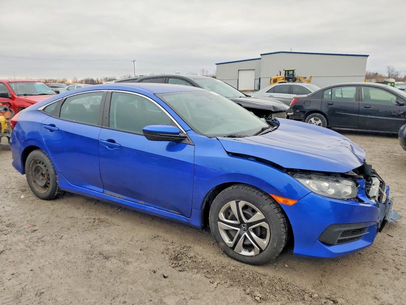 Фото 4 с аукциона – 2017 HONDA CIVIC с VIN 19XFC2E52HE059426