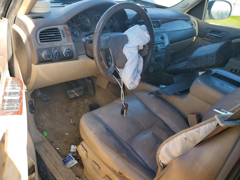 Zdjęcie 8 z aukcji – 2011 CHEVROLET TAHOE K150 z VIN 1GNSKBE06BR166309