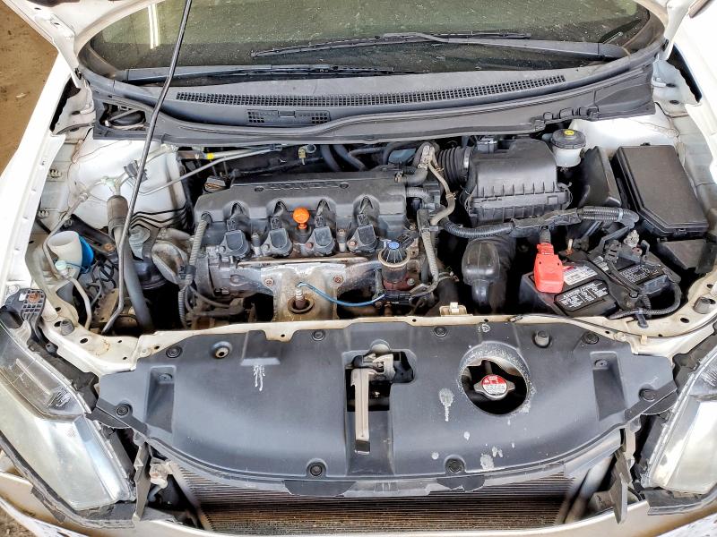 Photo 11 from auction – 2014 HONDA CIVIC LX with VIN 19XFB2F50EE025496