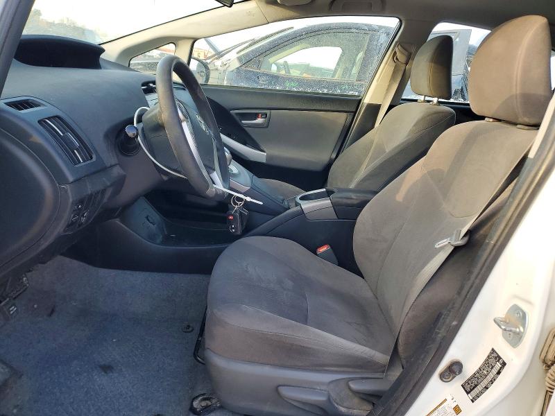 Photo 7 from auction – 2015 TOYOTA PRIUS with VIN JTDKN3DU0F1976405