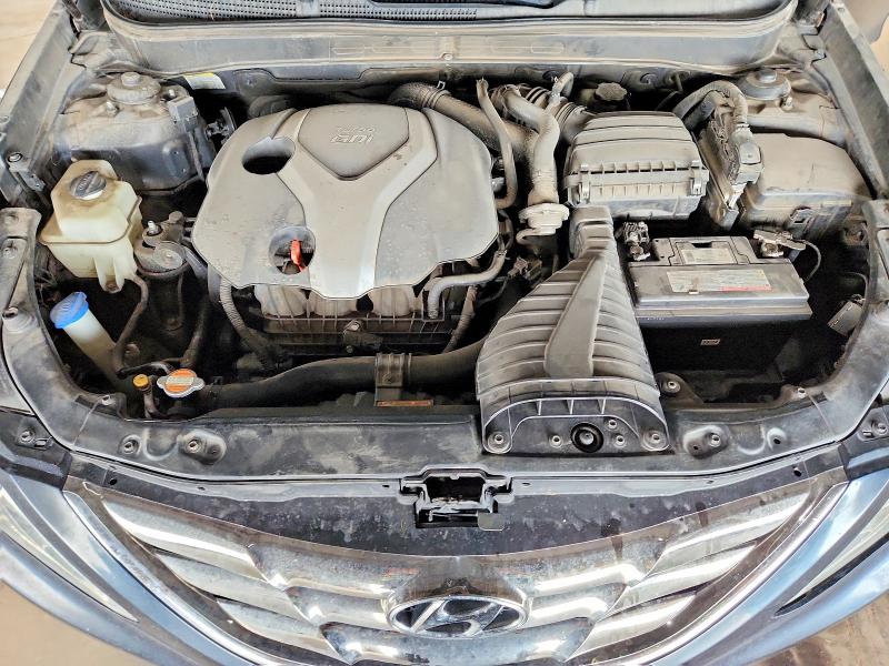 Photo 11 from auction – 2011 HYUNDAI SONATA with VIN 5NPEC4AB3BH246308