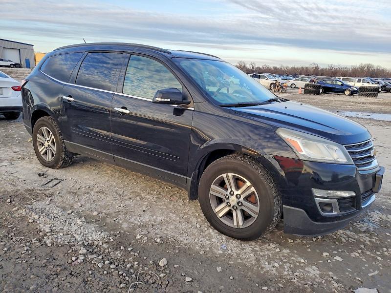 Photo 4 from auction – 2016 CHEVROLET TRAVERSE L with VIN 1GNKVGKD1GJ318207