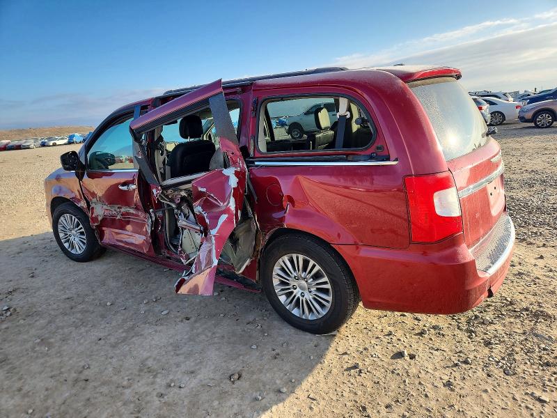Photo 2 from auction – 2013 CHRYSLER TOWN & COU with VIN 2C4RC1CG5DR588762