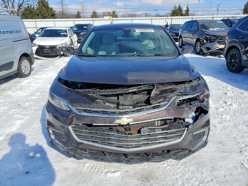 Photo 5 from auction – 2016 CHEVROLET MALIBU with VIN 1G1ZE5ST2GF208944