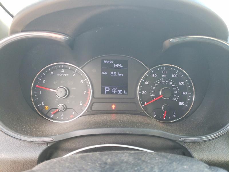 Photo 9 from auction – 2016 KIA FORTE LX with VIN KNAFX4A61G5503594