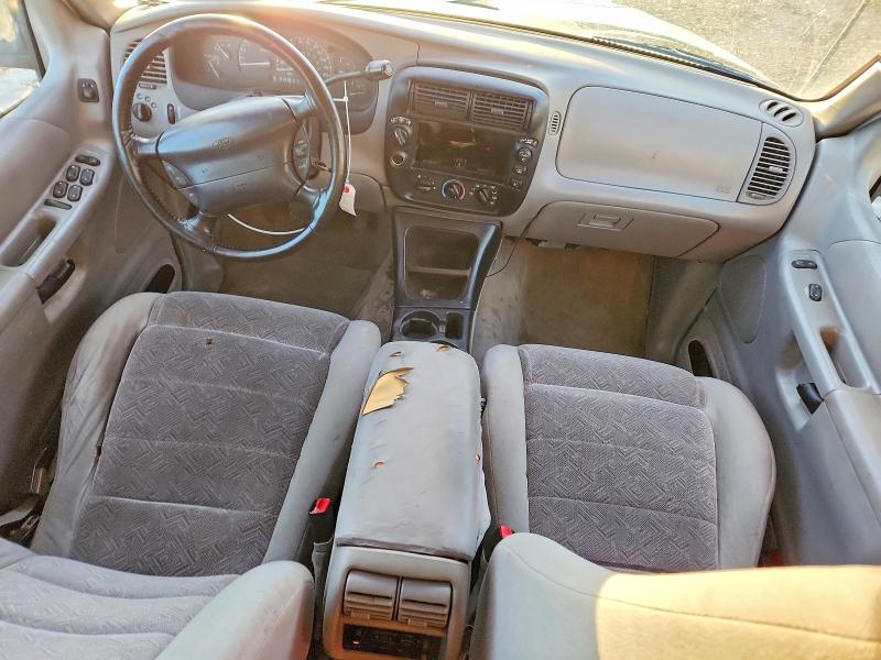 Photo 8 from auction – 1998 FORD EXPLORER with VIN 1FMZU34E0WZA22289
