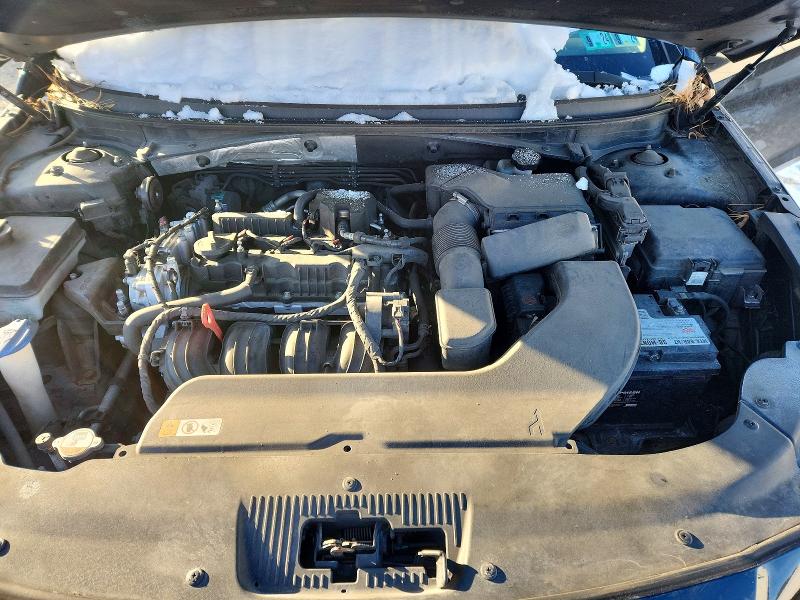 Photo 11 from auction – 2015 HYUNDAI SONATA SPO with VIN 5NPE34AF3FH106378