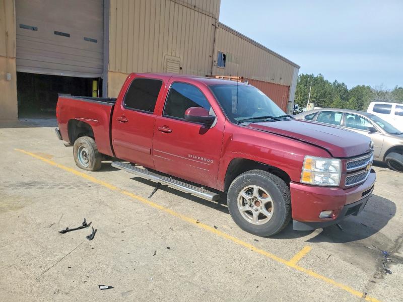Фото 4 с аукциона – 2013 CHEVROLET SILVERADO с VIN 3GCPCTE05DG102475