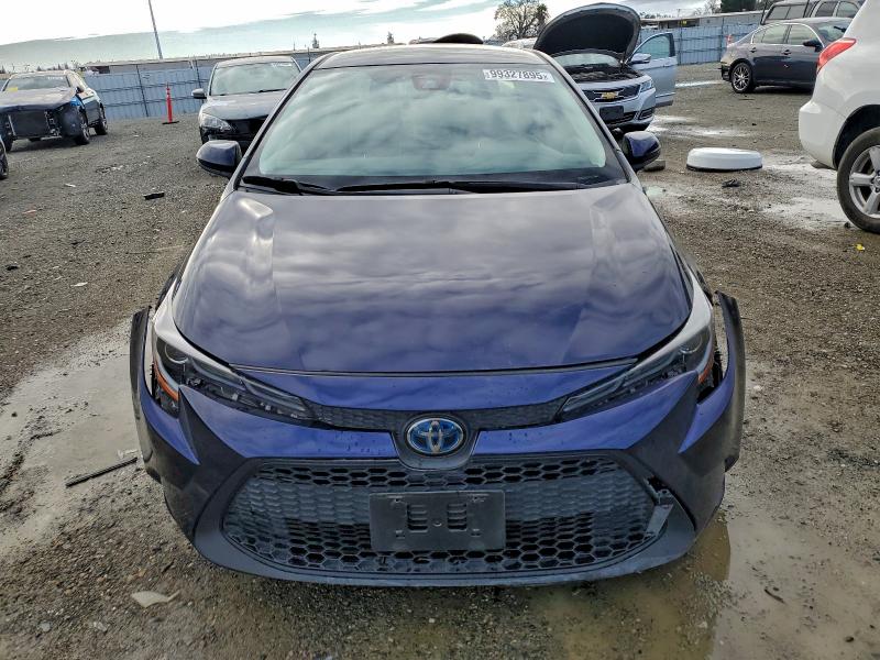 Photo 5 from auction – 2022 TOYOTA COROLLA LE with VIN JTDEAMDE9NJ054155