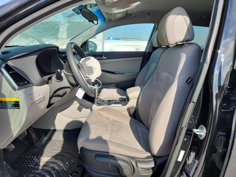 Photo 7 from auction – 2016 HYUNDAI TUCSON SE with VIN KM8J23A48GU165326