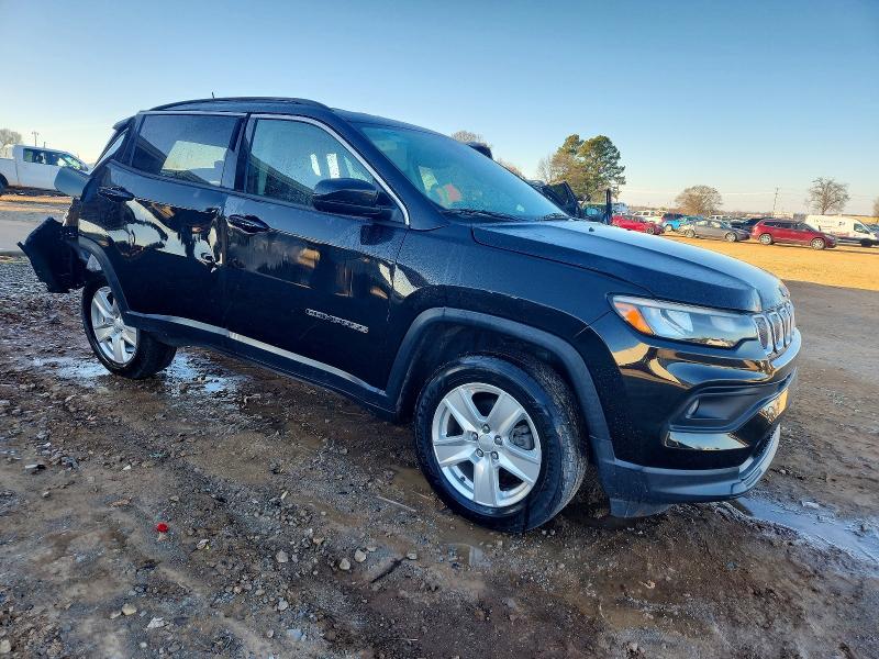 Photo 4 from auction – 2022 JEEP COMPASS with VIN 3C4NJDBB0NT120996