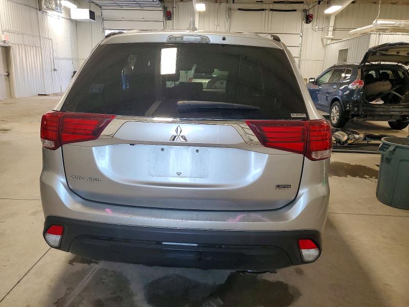Photo 6 from auction – 2020 MITSUBISHI OUTLANDER with VIN JA4AZ3A34LJ001651
