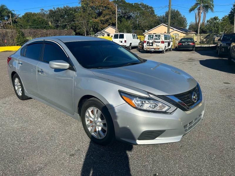 Photo 1 from auction – 2017 NISSAN ALTIMA with VIN 1N4AL3AP0HC206167