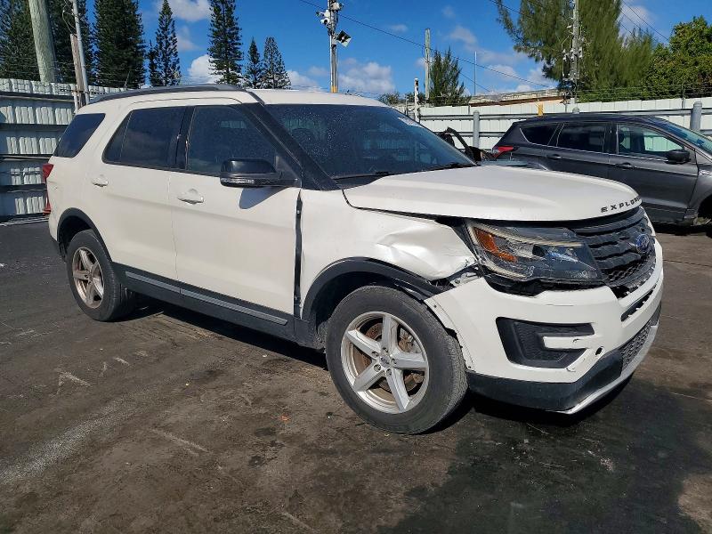 Photo 4 from auction – 2016 FORD EXPLORER X with VIN 1FM5K8D85GGC48093