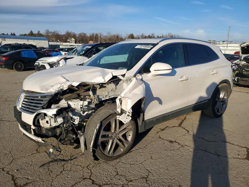 LINCOLN MKC RESERV 2017 with VIN 5LMCJ3D97HUL30851 - Photo from auction