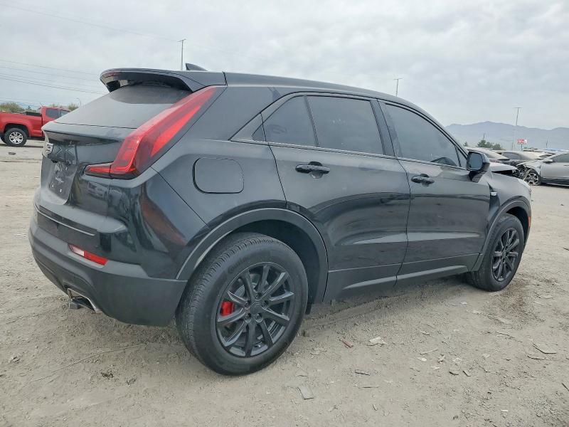 Photo 3 from auction – 2023 CADILLAC XT4 with VIN 1GYAZAR48PF101715