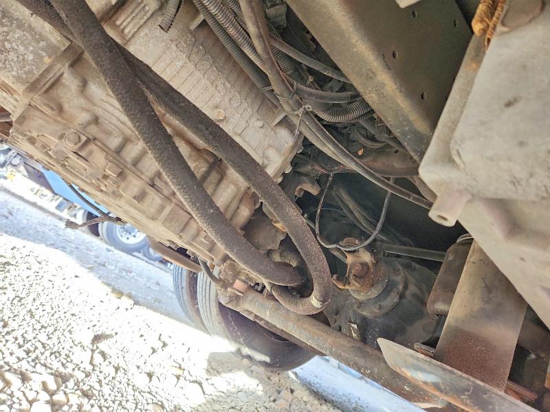 Photo 9 from auction – 2001 FREIGHTLINER CHASSIS X with VIN 4UZAAHBV71CH56805
