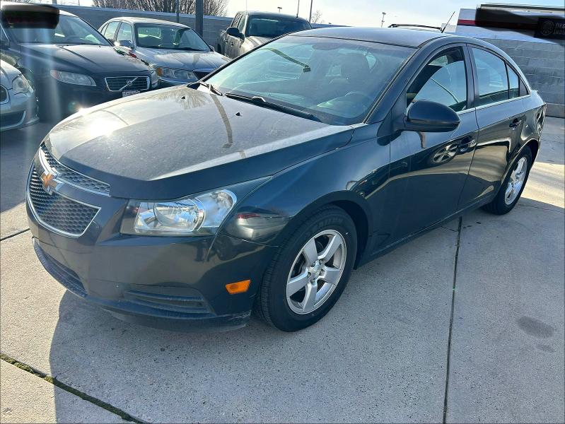 Photo 2 from auction – 2014 CHEVROLET CRUZE LT with VIN 1G1PC5SB4E7403701