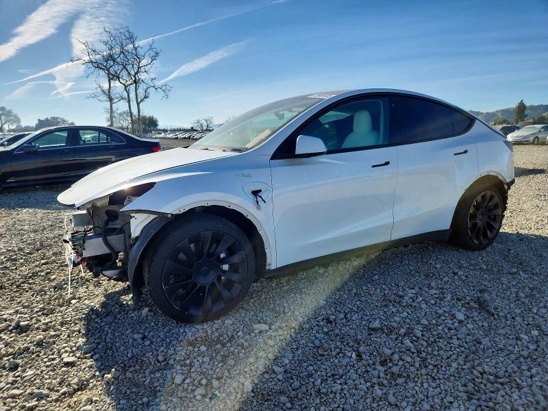 TESLA MODEL Y 2021 with VIN 5YJYGAEE2MF174894 - Photo from auction