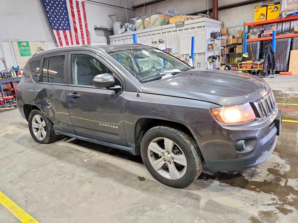 Photo 4 from auction – 2016 JEEP COMPASS SP with VIN 1C4NJDBB9GD630997