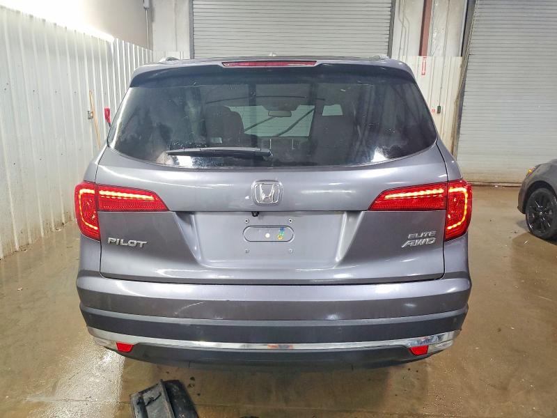 Photo 6 from auction – 2017 HONDA PILOT ELIT with VIN 5FNYF6H05HB002073