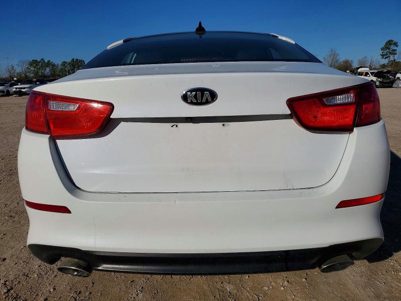 Foto 6 de la subasta – 2015 KIA OPTIMA EX con VIN 5XXGN4A75FG515943