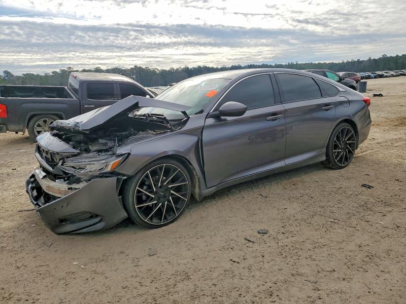HONDA ACCORD 2018 with VIN 1HGCV1F11JA035955 - Photo from auction