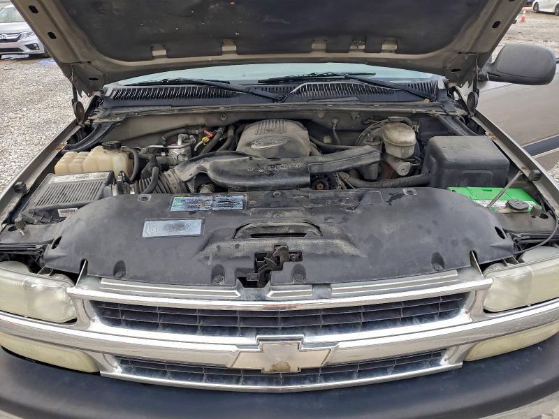 Photo 12 from auction – 2003 CHEVROLET SUBURBAN C with VIN 3GNEC16Z73G106087