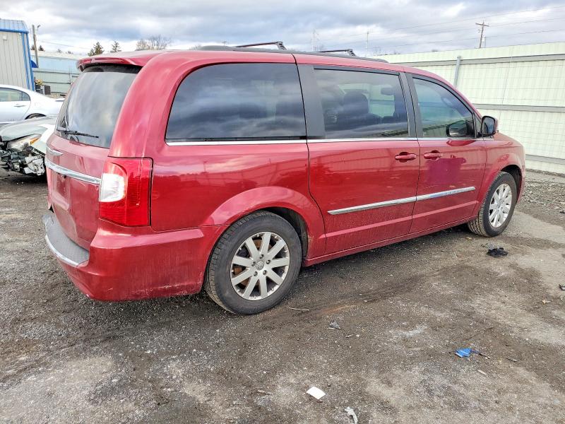 Photo 3 from auction – 2014 CHRYSLER TOWN & COU with VIN 2C4RC1BG4ER394632