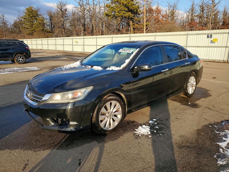 HONDA ACCORD 2015 with VIN 1HGCR2F83FA060161 - Photo from auction